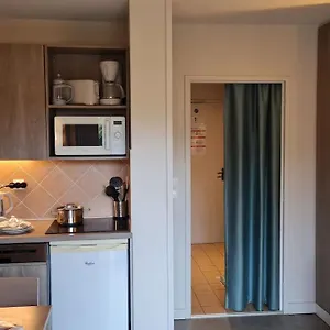 A 2 Pas De La De : 2 A 4 Hotes. , Perros-Guirec France